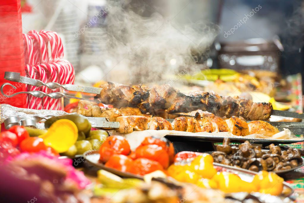 Buffet de carnes y acompañamientos en asado a domicilio
